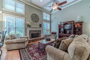 1409 Silver Thorne Ct, Loganville, GA 30052 - Photo 6