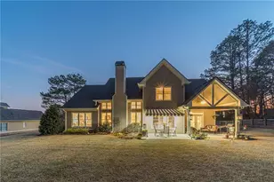 1409 Silver Thorne Ct, Loganville, GA 30052 - Photo 2