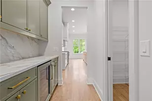 29 E Park St, Buford, GA 30518 - Photo 14