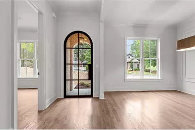 29 E Park Street, Buford, GA 30518 - Photo 8