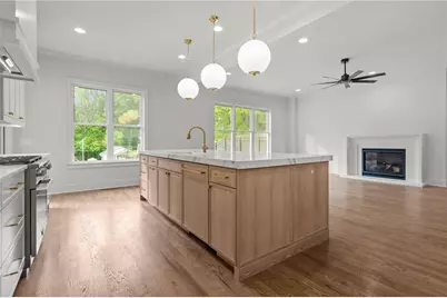 29 E Park Street, Buford, GA 30518 - Photo 18