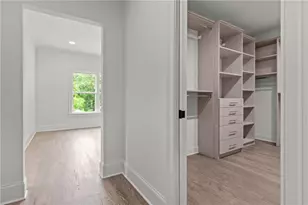29 E Park St, Buford, GA 30518 - Photo 40