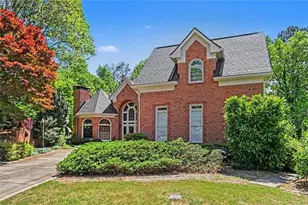 860 Club Chase Ln, Roswell, GA 30076 - Photo 10