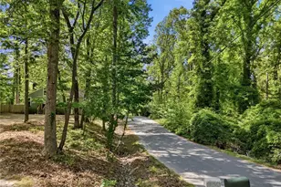 129 Cypress St, Roswell, GA 30075 - Photo 42