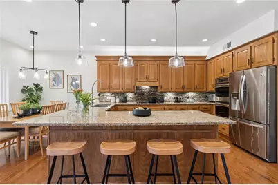 950 Ivy Falls Drive, Atlanta, GA 30328 - Photo 12