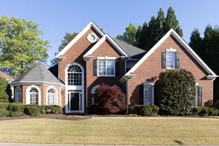 3617 Summit Oaks Dr NE, Roswell, GA 30075 - Photo 2