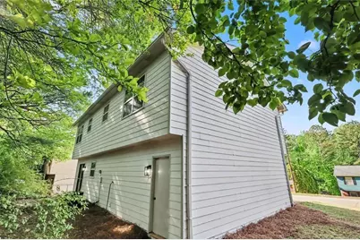 2546 Candler Woods, Decatur, GA 30032 - Photo 28