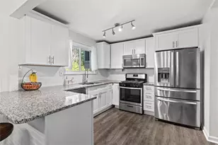 2592 Twin Oaks SW, Marietta, GA 30064 - Photo 8