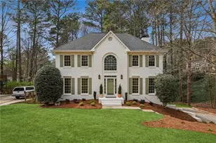 105 Inverness Approach, Roswell, GA 30075 - Photo 2