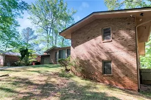 3014 Orr Dr, Atlanta, GA 30344 - Photo 6