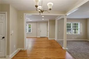2747 Claire Terrace, Decatur, GA 30032 - Photo 8