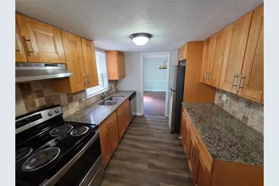 5051 Golfbrook Dr, Stone Mountain, GA 30088 - Photo 10