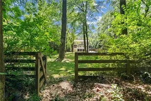 1785 Meadowdale Ave NE, Atlanta, GA 30306 - Photo 48