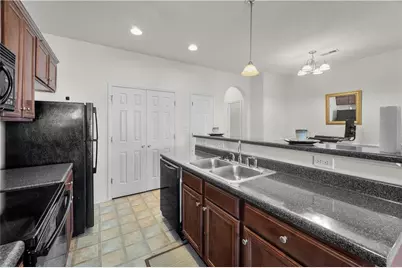 6120 Capitol Knoll, Fairburn, GA 30213 - Photo 8