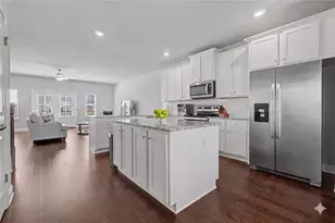 87 Rising Fawn Ln, Marietta, GA 30060 - Photo 2