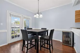 105 Vinings Forest Cir SE, Smyrna, GA 30080 - Photo 2