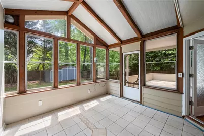 510 Ambergate Court, Roswell, GA 30076 - Photo 32