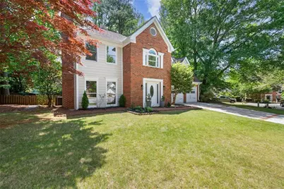 510 Ambergate Court, Roswell, GA 30076 - Photo 2