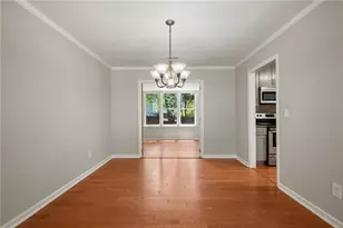 510 Ambergate Ct, Roswell, GA 30076 - Photo 8