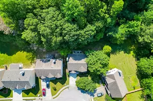 821 Sapphire Ln, Sugar Hill, GA 30518 - Photo 24