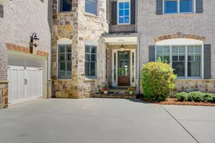 3606 Childers Way NE, Roswell, GA 30075 - Photo 2