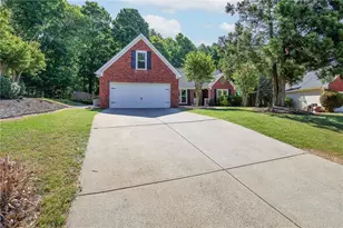 6332 Horizon Dr, Flowery Branch, GA 30542 - Photo 2