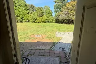 328 Ronthor Dr, Social Circle, GA 30025 - Photo 14