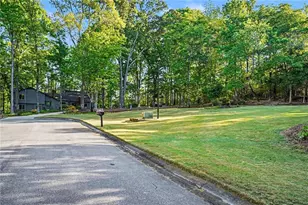 2467 Laurel Ridge Pl SW, Conyers, GA 30094 - Photo 4