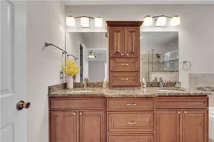 880 Walnut Creek Dr NW, Lilburn, GA 30047 - Photo 36
