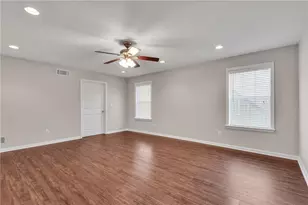 880 Walnut Creek Dr NW, Lilburn, GA 30047 - Photo 48