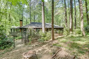 3684 Hunting Ridge Dr SW, Lilburn, GA 30047 - Photo 54