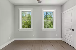 657 5th St, Fayetteville, GA 30214 - Photo 22