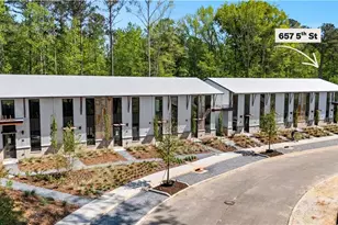 657 5th St, Fayetteville, GA 30214 - Photo 1