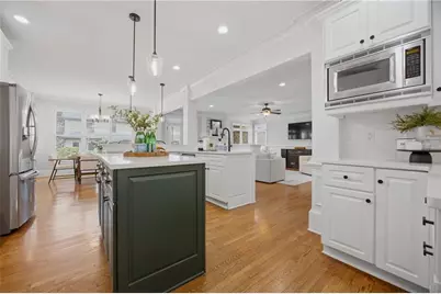 7988 Magnolia Square, Atlanta, GA 30350 - Photo 18