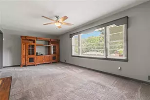 689 SW Walnut SW, Marietta, GA 30060 - Photo 10