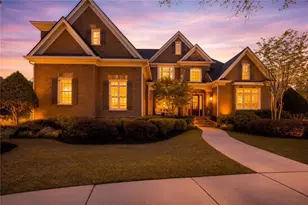 6221 Random Winds Bluff, Gainesville, GA 30506 - Photo 2