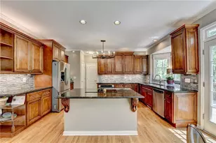 4564 Campenille Trce, Suwanee, GA 30024 - Photo 18