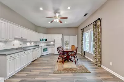 4564 Campenille Trace, Suwanee, GA 30024 - Photo 74