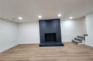 2877 Pine Needle Dr, Atlanta, GA 30344 - Photo 14