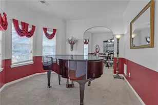 605 Harris Ct, Conyers, GA 30012 - Photo 12