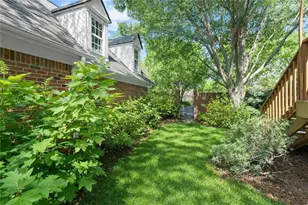 2300 English Ivy Ct SE, Atlanta, GA 30339 - Photo 24