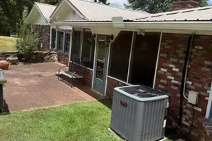 26 Indian Trail SE, Cartersville, GA 30120 - Photo 2