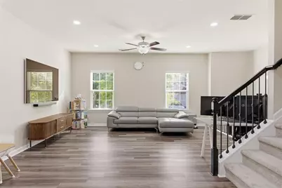 4322 Buford Valley, Buford, GA 30518 - Photo 8