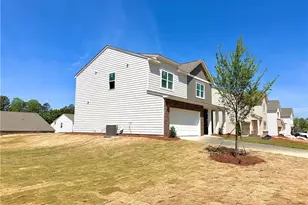 33 Heartland Dr, Dallas, GA 30157 - Photo 2