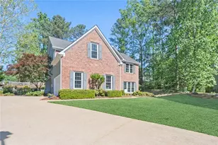668 Sweetfern Ln, Sugar Hill, GA 30518 - Photo 2