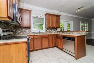5280 Oglethorpe Ct, Powder Springs, GA 30127 - Photo 8