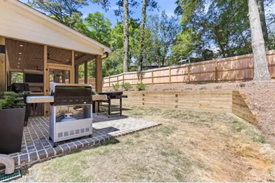 1872 Hickory Road, Chamblee, GA 30341 - Photo 50