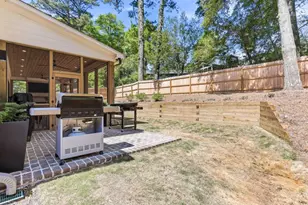 1872 Hickory Rd, Chamblee, GA 30341 - Photo 50