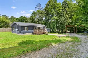 213 Gwendolyn Lee Ln, Dalton, GA 30721 - Photo 4
