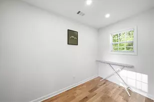 1147 Graymont Dr SW, Atlanta, GA 30310 - Photo 6